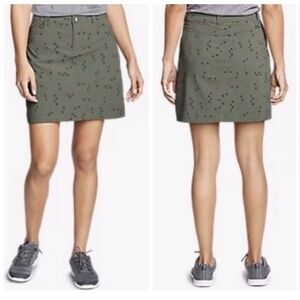 New Eddie Bauer Women's Adventurer 2.0 Green Arrow Print Skort Skirt Size 8 NWOT